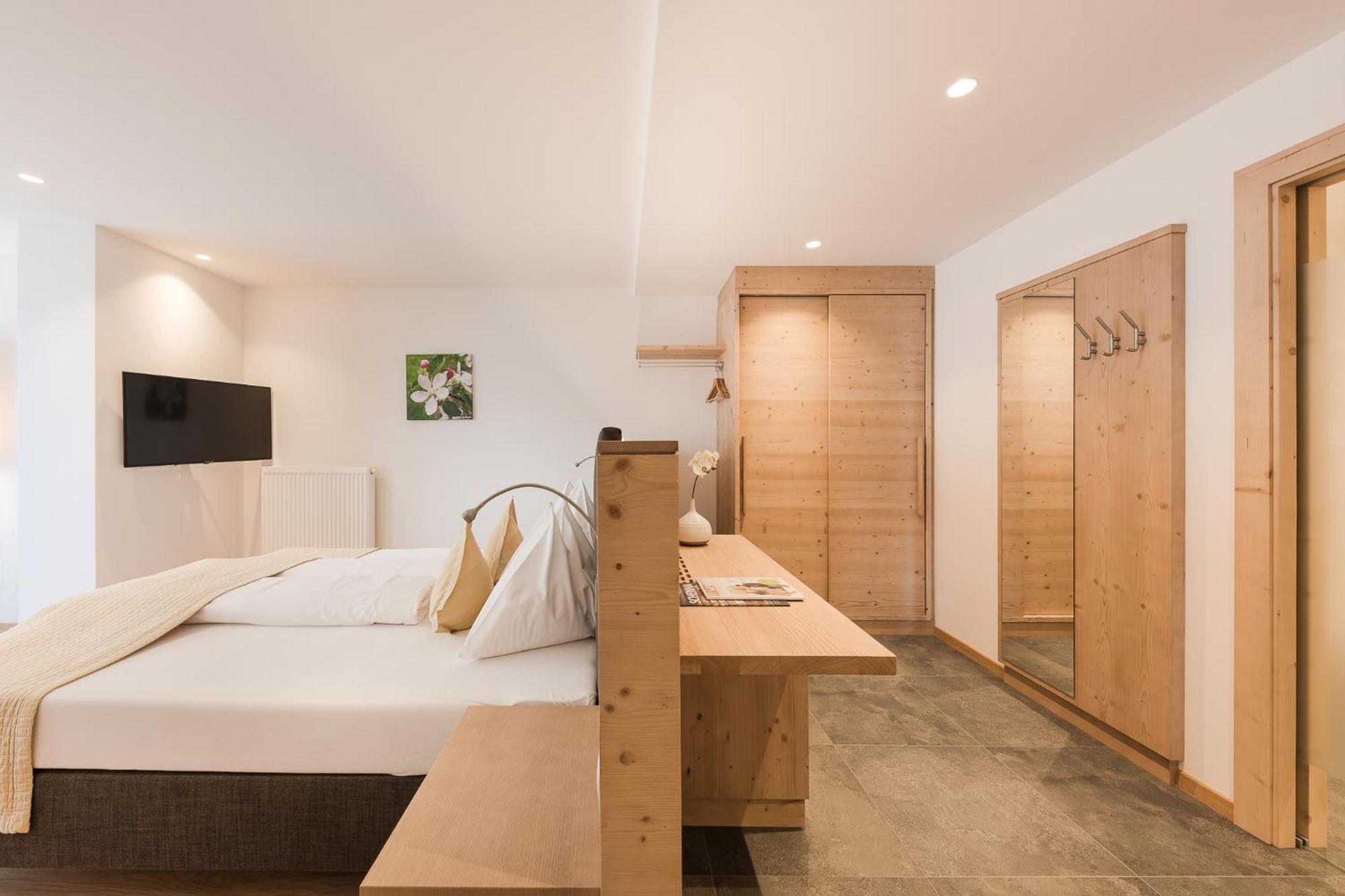 Hotel Kiendl Schenna Chambre photo