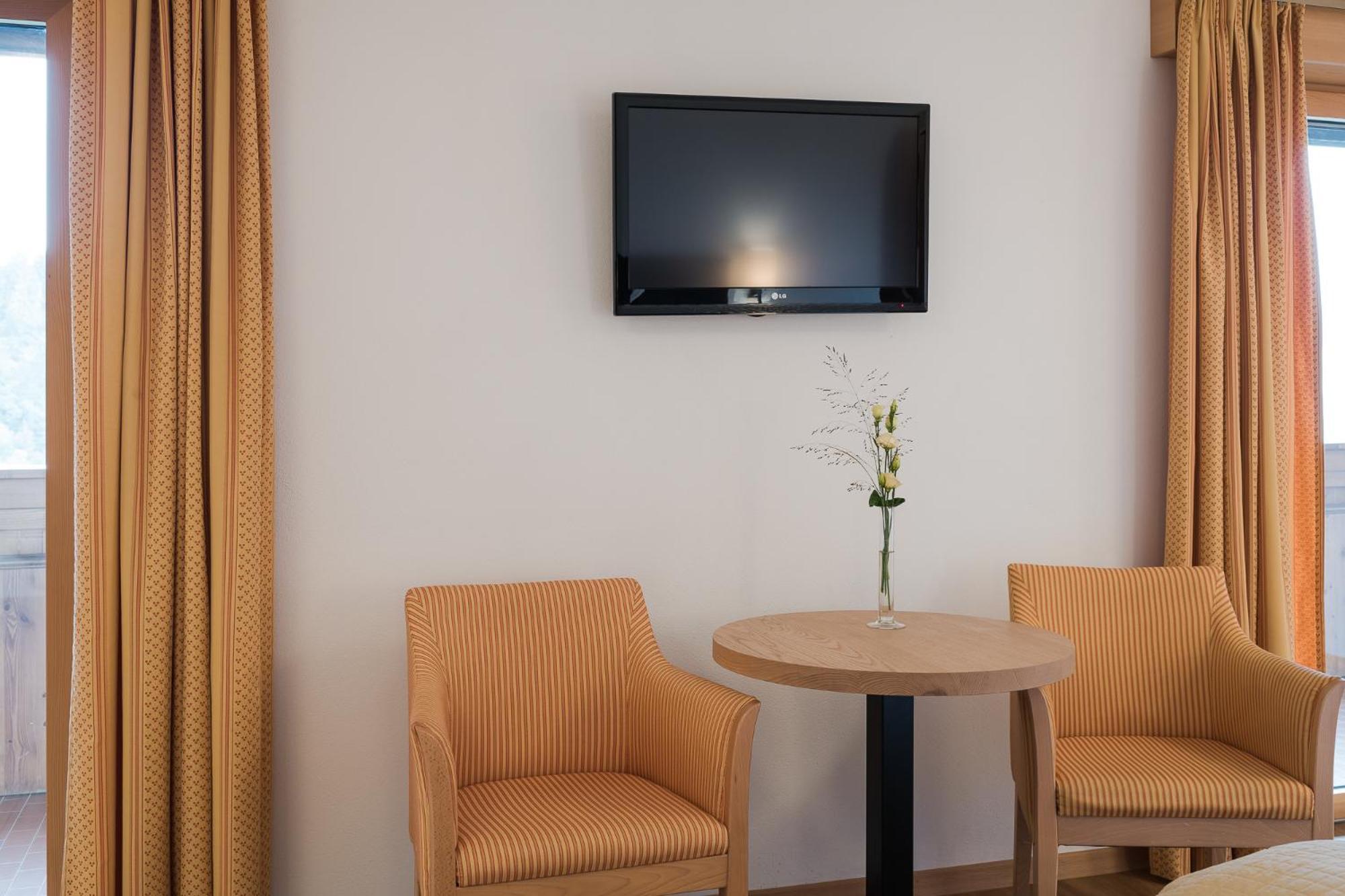 Hotel Kiendl Schenna Chambre photo
