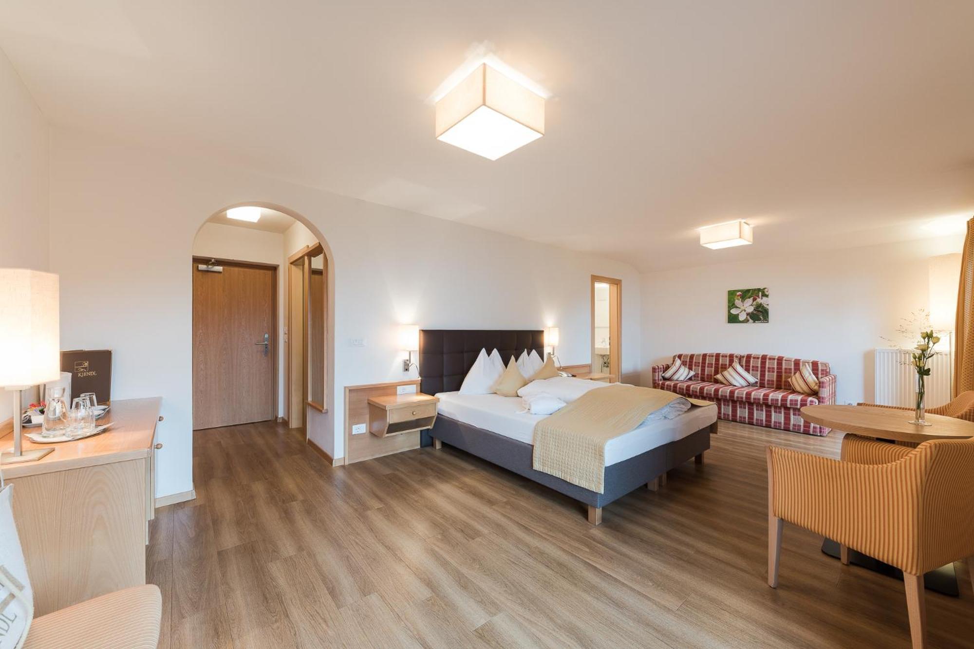 Hotel Kiendl Schenna Chambre photo