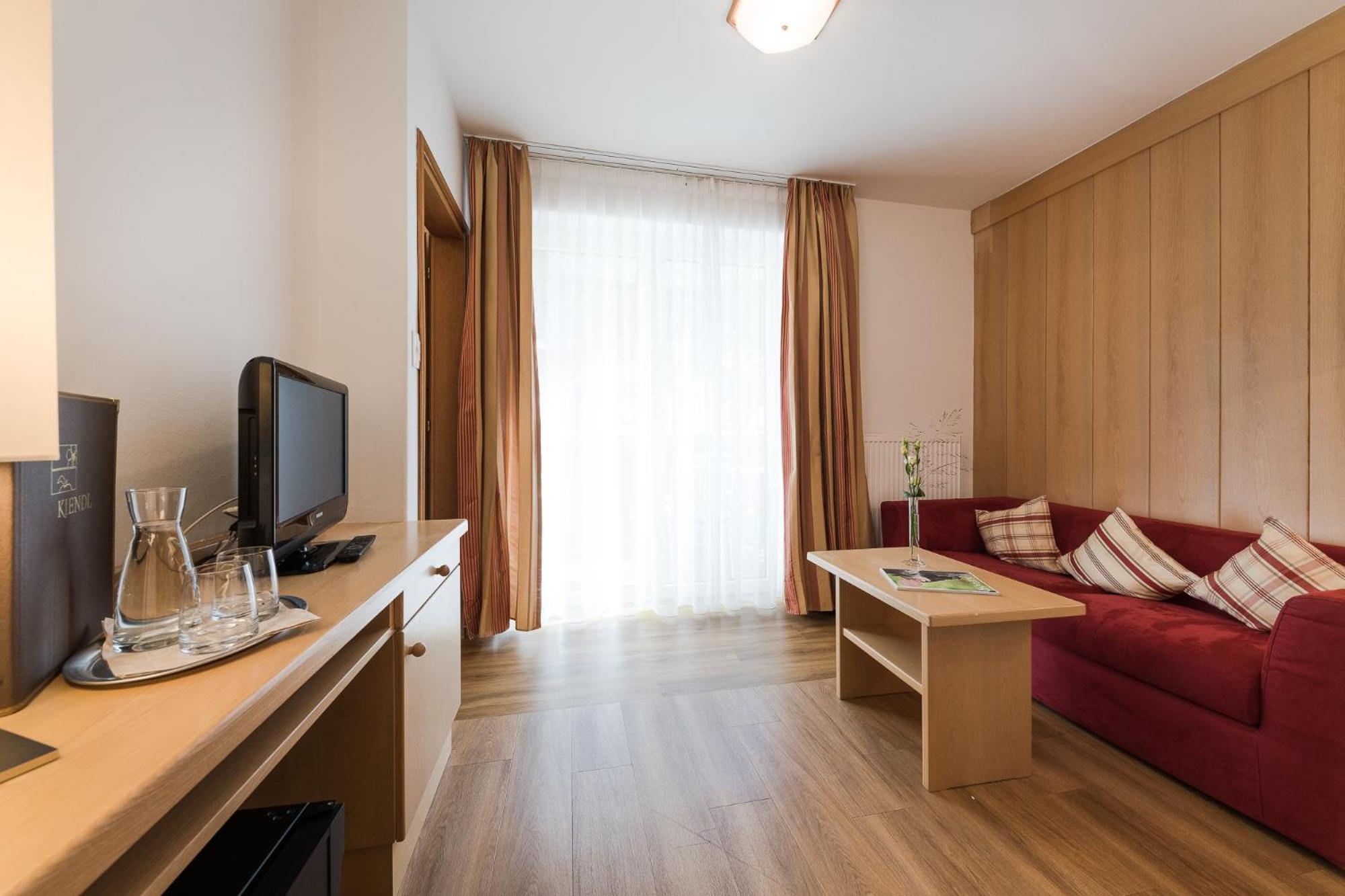 Hotel Kiendl Schenna Chambre photo