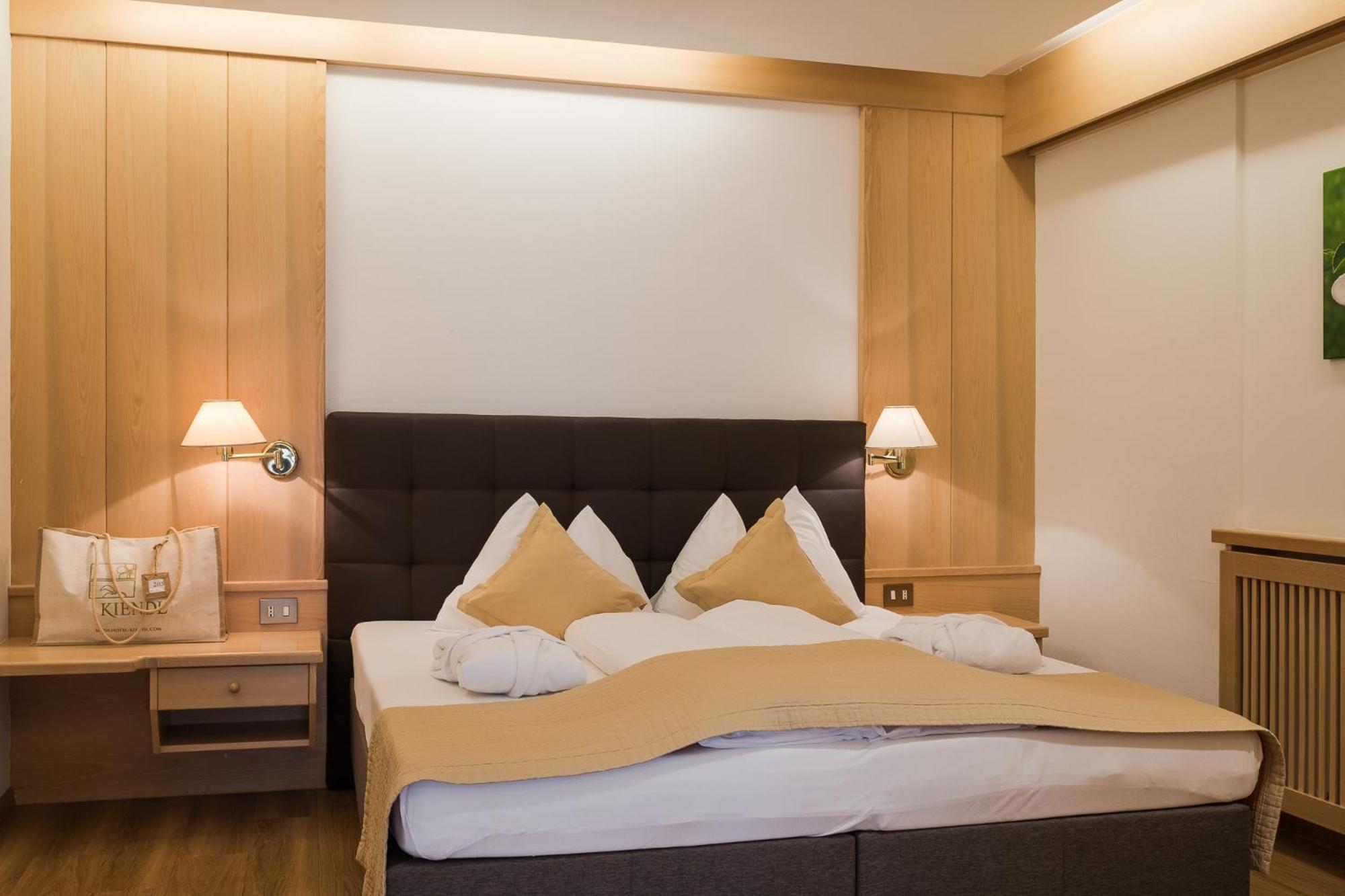 Hotel Kiendl Schenna Chambre photo