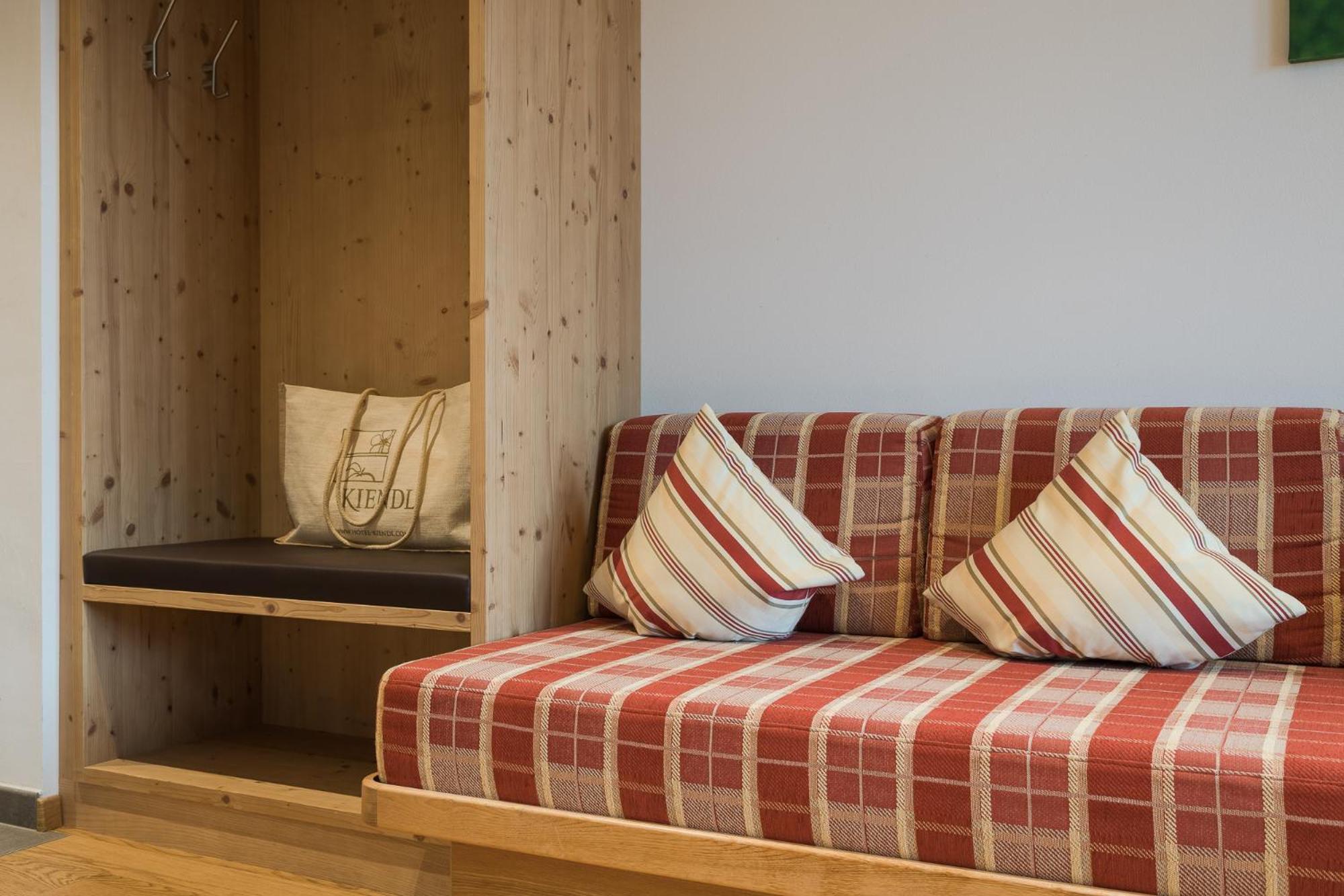 Hotel Kiendl Schenna Chambre photo